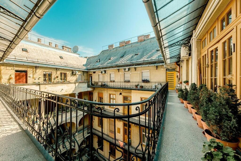 Astoria Apartment Budapest Ngoại thất bức ảnh